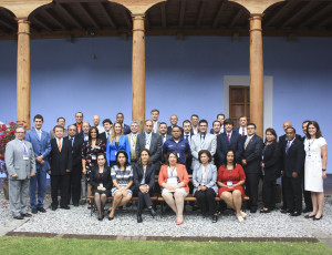 Foto grupo Seminario Iberoamericano en Antigua